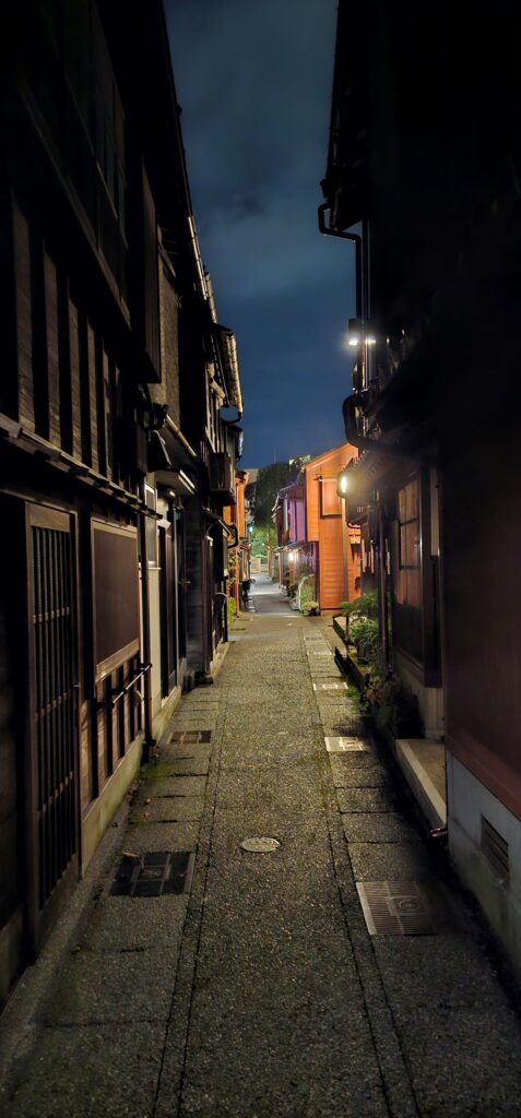 20251011 190459 small