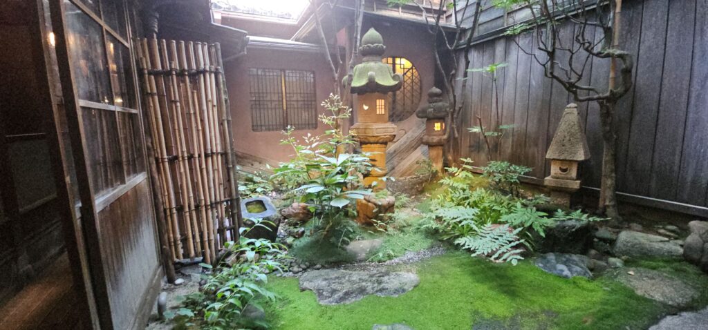 20251012 132835 small